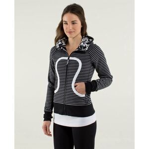 Lululemon Women's Scuba Hoodie Black White Stripe
Brisk Bloom Size 12 Full Zip